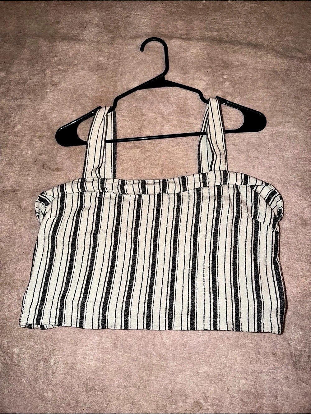 American Eagle Striped Crop Top in White & Black
